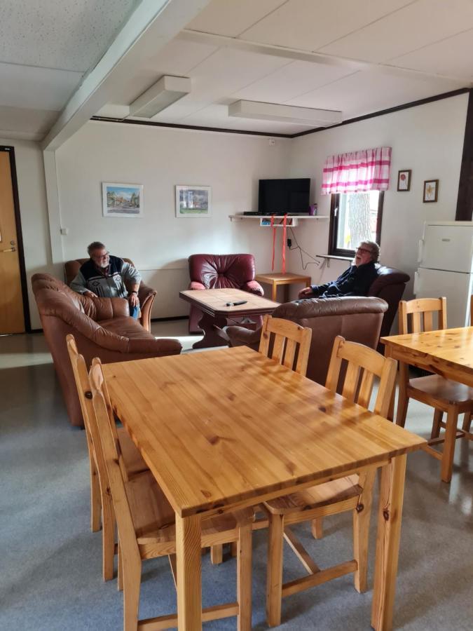 Bromoella Camping O Vandrarhem Екстер'єр фото