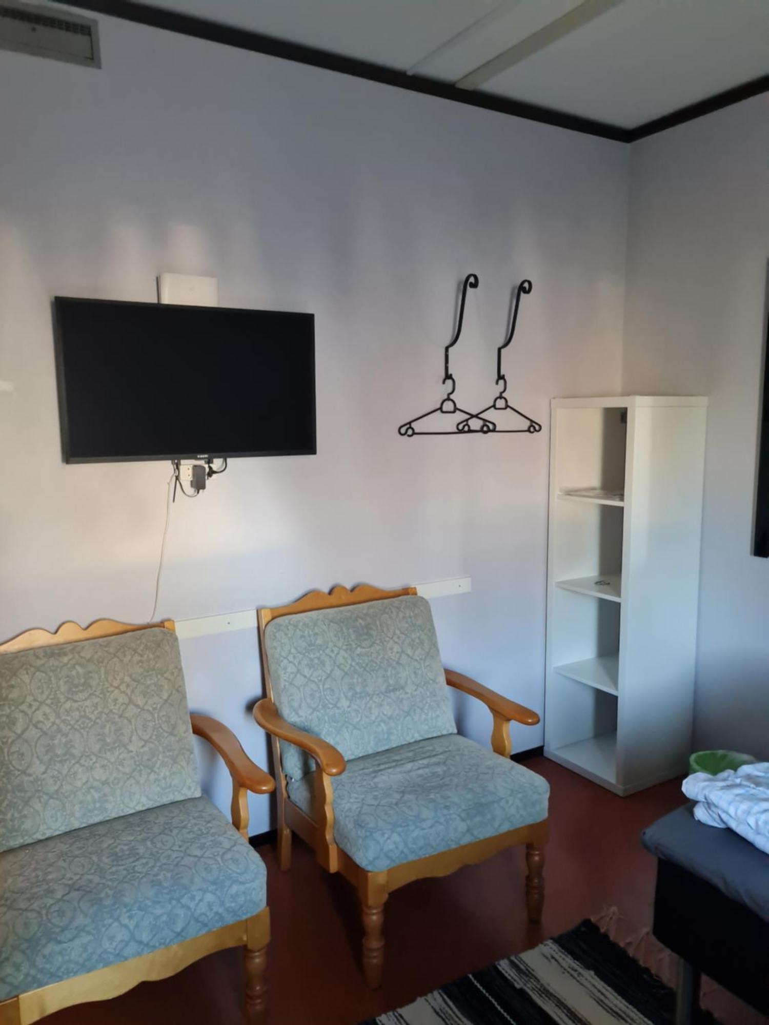 Bromoella Camping O Vandrarhem Екстер'єр фото