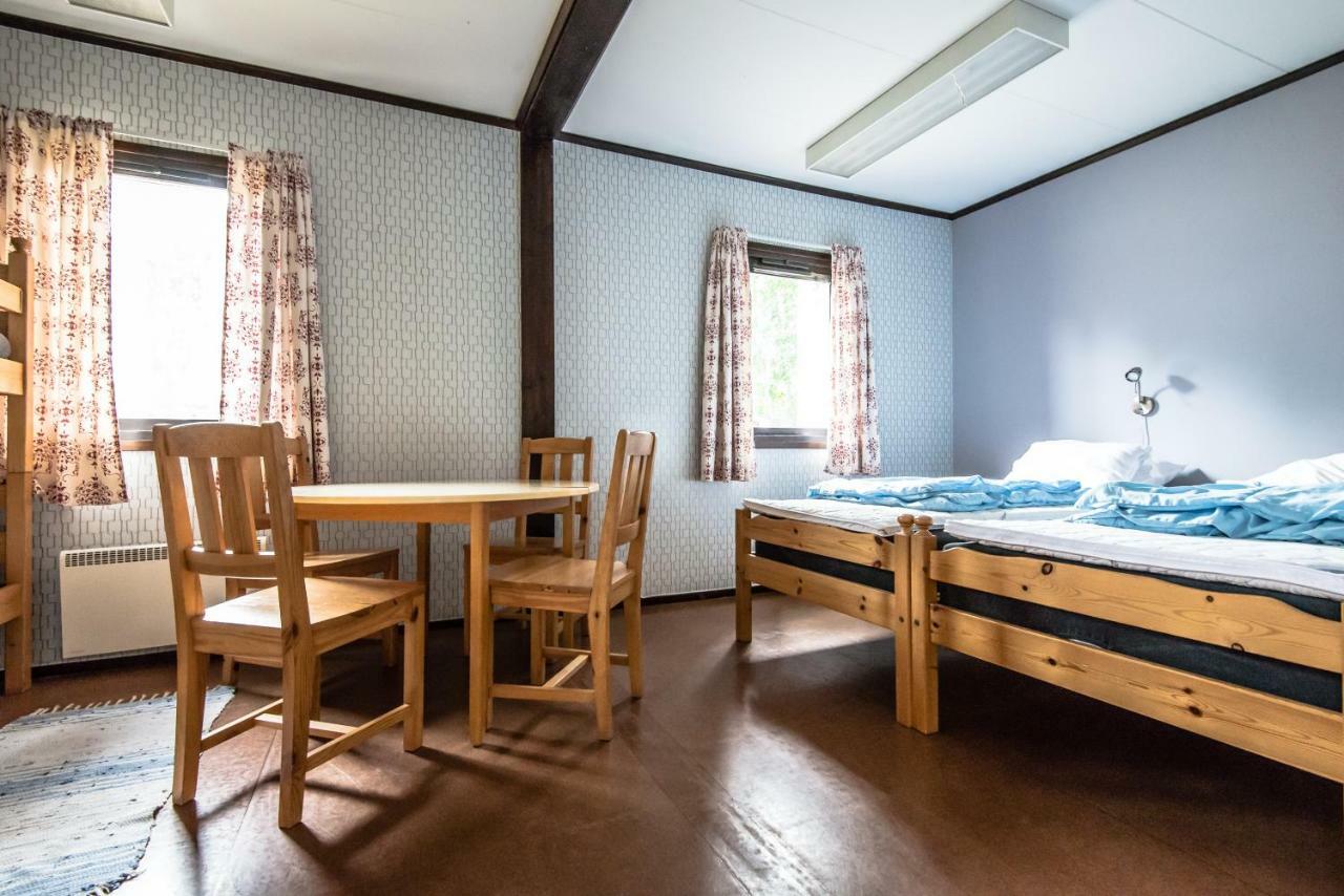Bromoella Camping O Vandrarhem Екстер'єр фото