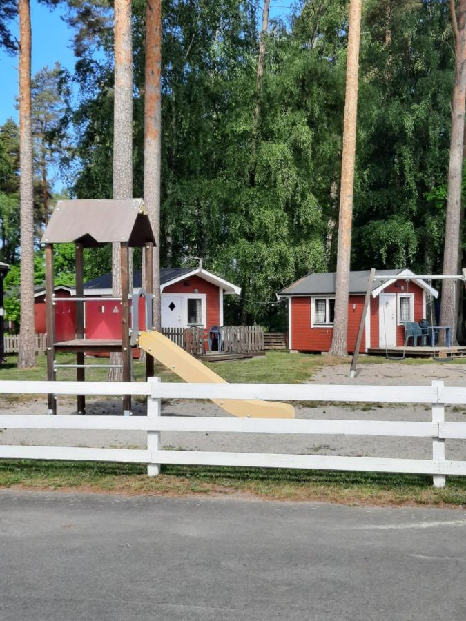 Bromoella Camping O Vandrarhem Екстер'єр фото